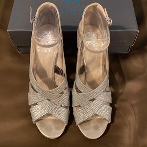 Vince Camuto Earl Grey Powdered Glitz Suede Size 10 worn once